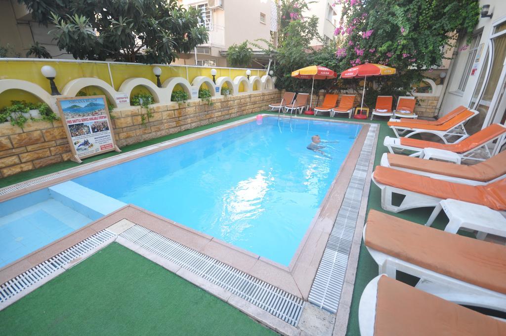 Sun Maris City Hotel Marmaris Bagian luar foto