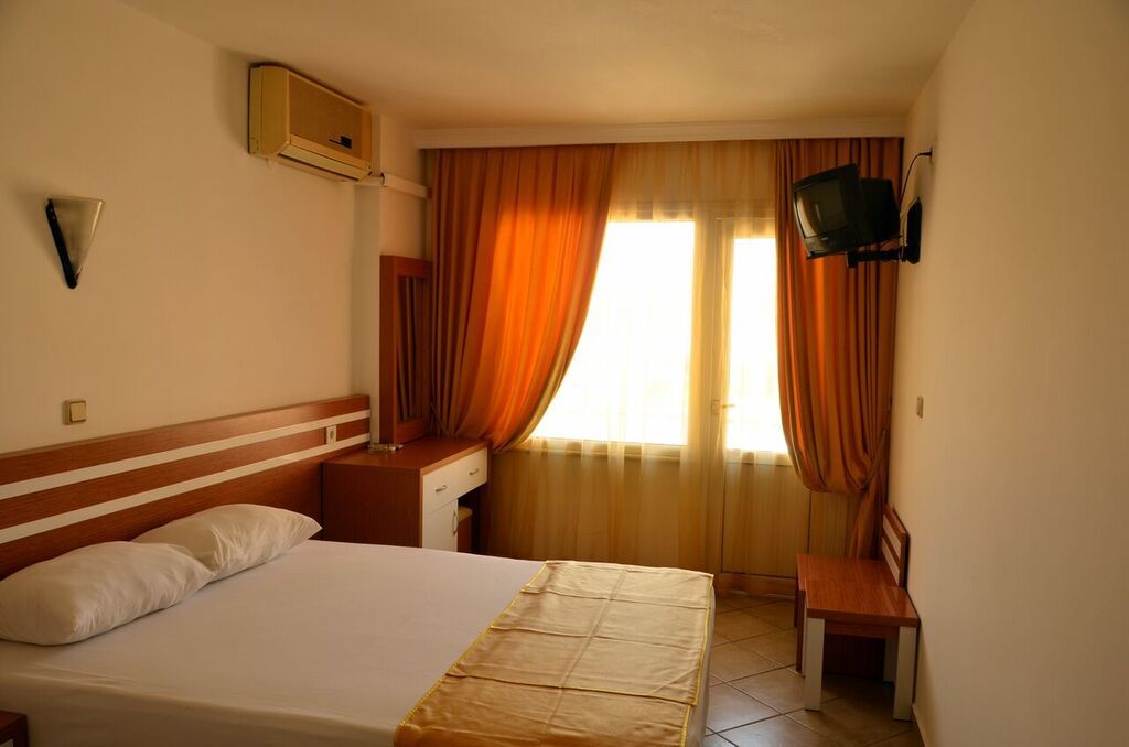 Sun Maris City Hotel Marmaris Bagian luar foto
