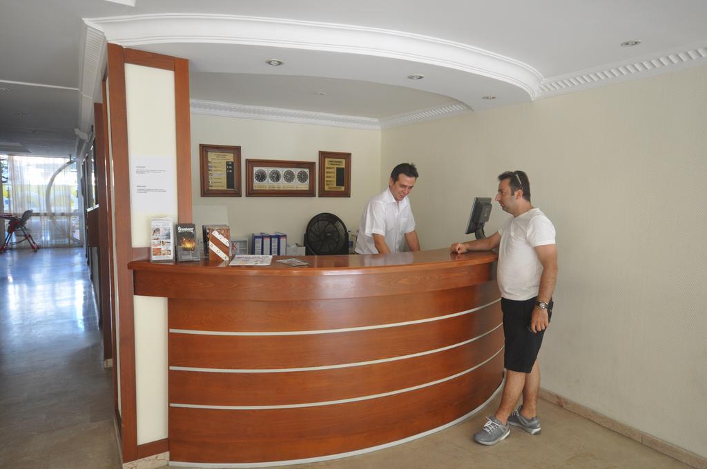 Sun Maris City Hotel Marmaris Bagian luar foto