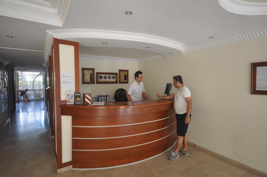 Sun Maris City Hotel Marmaris Bagian luar foto