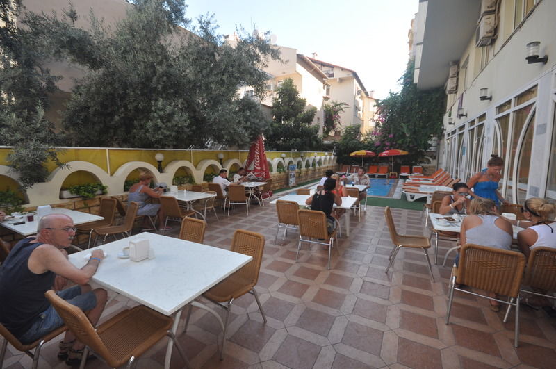 Sun Maris City Hotel Marmaris Bagian luar foto